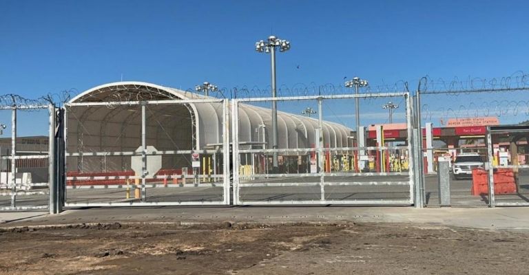 Reapertura de la garita de Lukeville da esperanzas a repunte de economía en Sonora