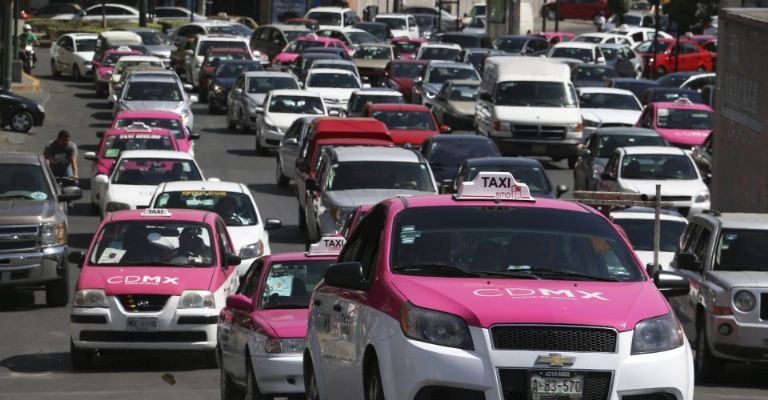 Todos los autos circulan los domingos