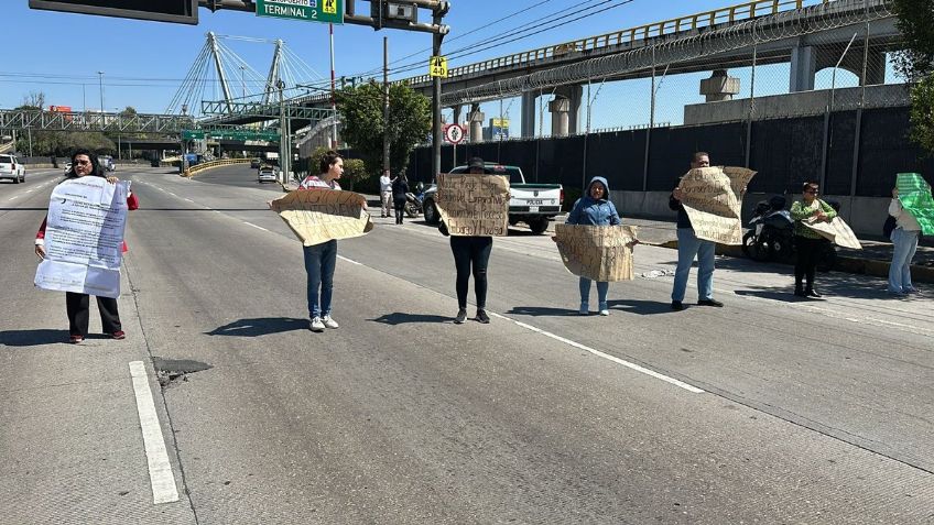 Caos en CDMX: Manifestantes bloquean en Circuito Interior y AMIC HOY viernes 11 de octubre