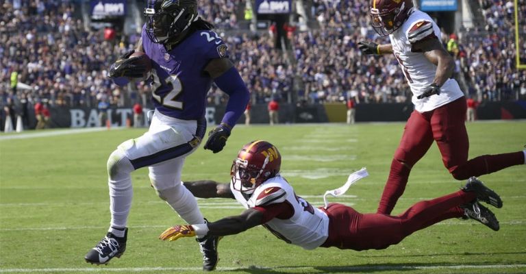 Henry fue imparable para los Commanders