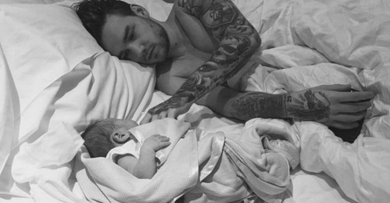 Liam Payne junto a su hijo Bear