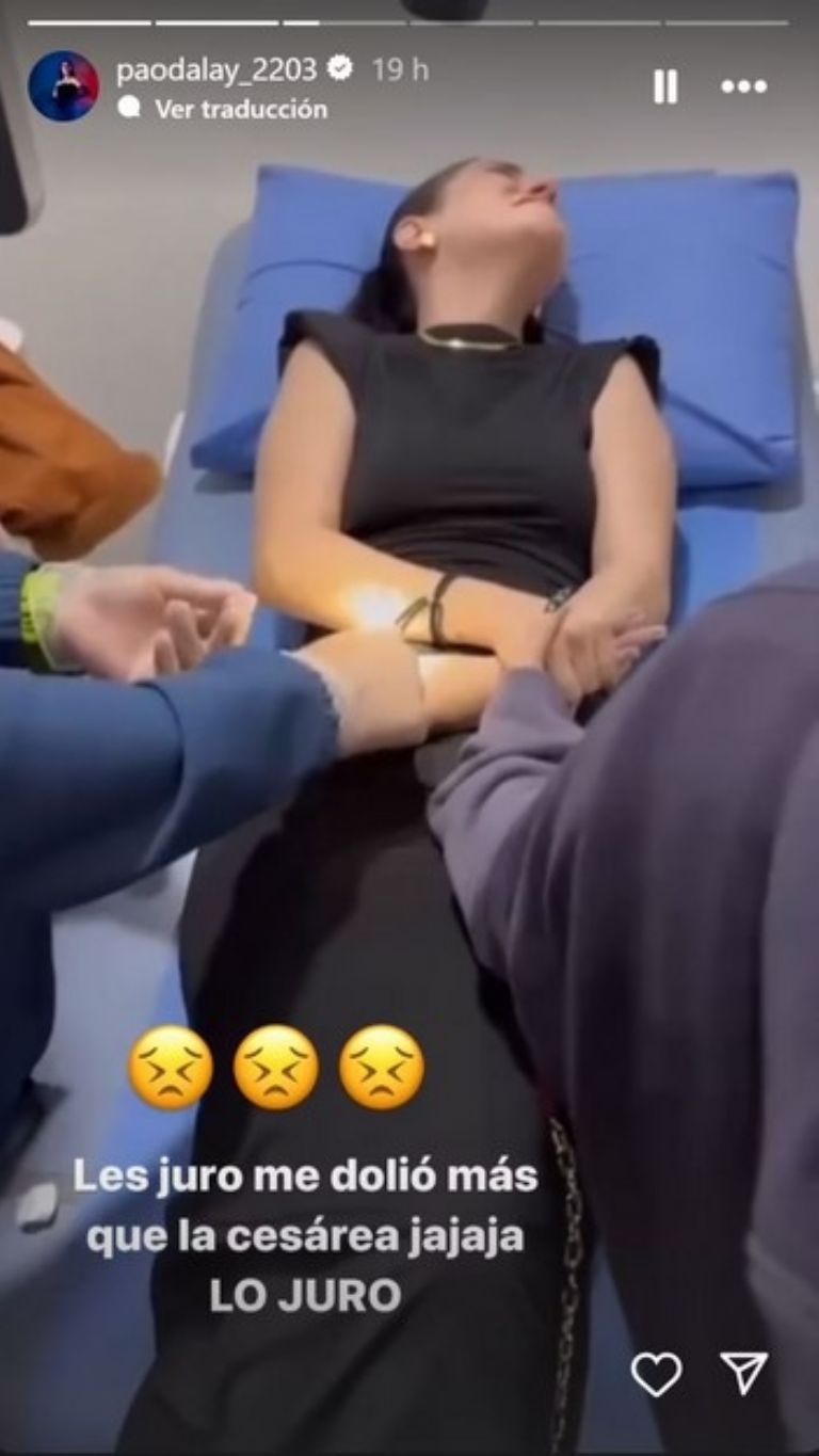 Paola muestra el momento en que la curan