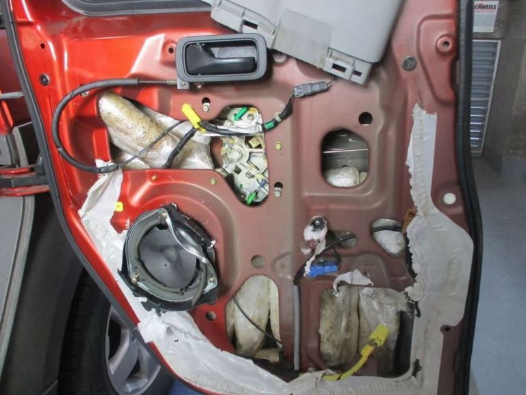 El narcótico estaba oculto en el vehículo del señalado