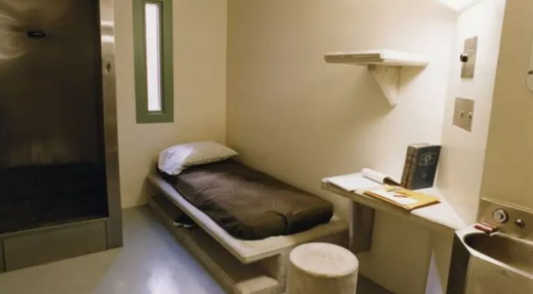 Así es como luce una celda en ADX Florence