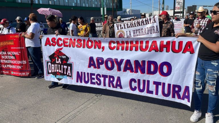 Acudieron colectivos de otros estados 