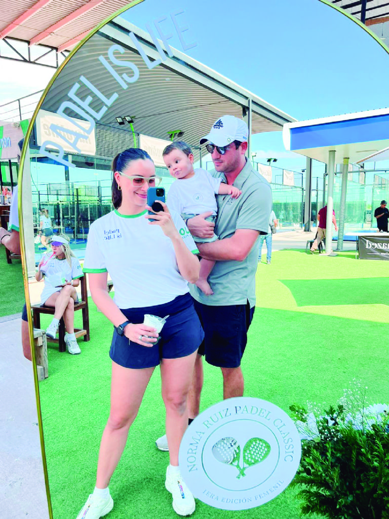 Fernanda Ruiz con Luis Fernando Aguilar y su hijo Fernando Aguilar