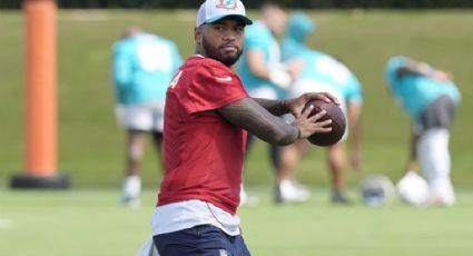 Tagovailoa ya entrena con los Dolphins y apunta a jugar el próximo domingo