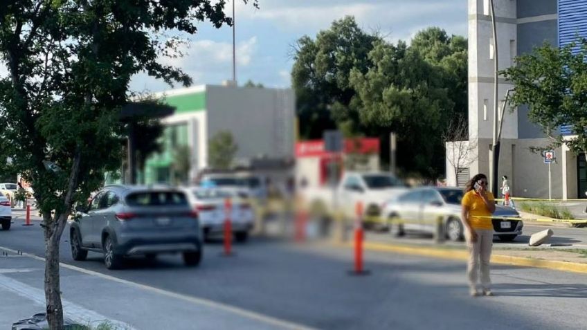 Localizan a hombre sin vida frente a la librería de la UANL de San Nicolás de los Garza