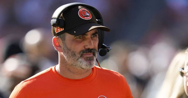 Stefanski etsá haciendo malabares con su mermado equipo