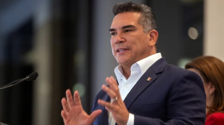 Cynthia López Castro no renunció al PRI, la corrieron, asegura 'Alito' Moreno