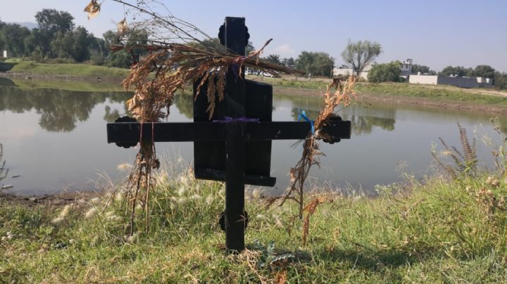 Imágenes fuertes: Sicarios abandonan dos cuerpos torturados en Tecámac, Edomex