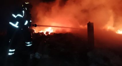 VIDEO: Fuerte Incendio consume fábrica de banquetes en la alcaldía Álvaro Obregón