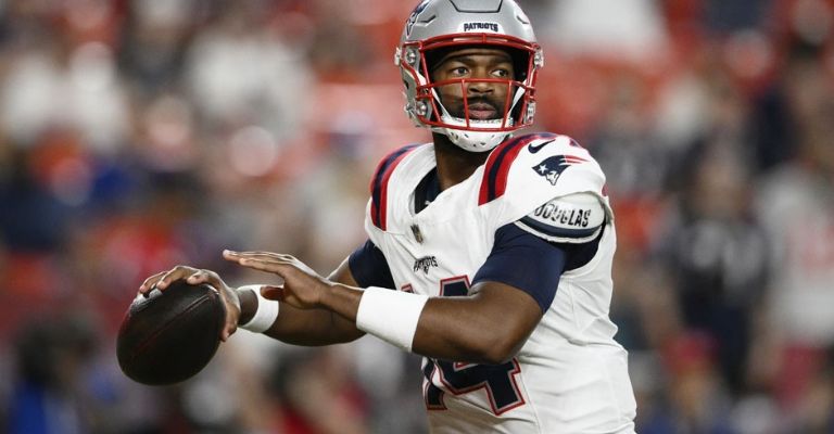 Brissett irá a la banca para dejar su lugar a Maye