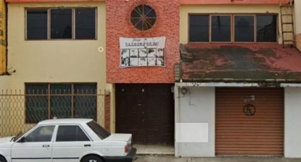 FUERTE VIDEO: A plena luz del día, sicarios irrumpen en barbería de Michoacán y matan a joven