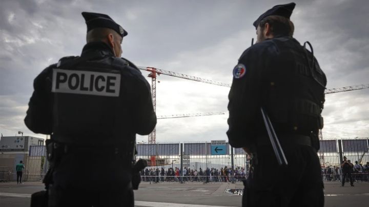 Máxima seguridad en París para el partido de futbol entre Francia e Israel