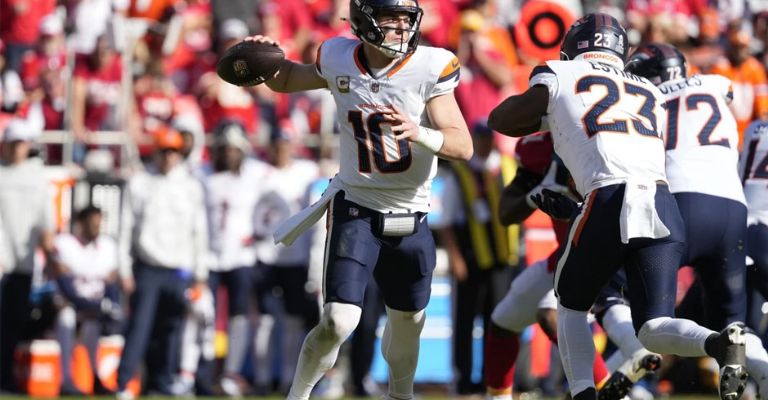 Nix tuvo una buena actuación ante los Chiefs