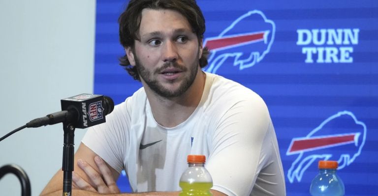 "Es solo un juego", afirma el mariscal de campo