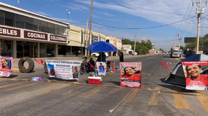 Ciudad Obregón: Continúan familiares de Jesús Enrique con manifestación; padre de familia se une