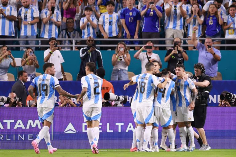 Argentina vs Perú EN VIVO