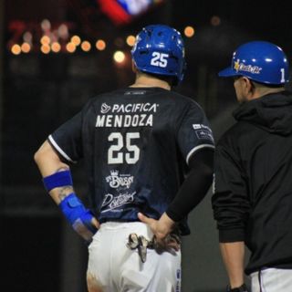 Los Cañeros ganan y pega primero en el Estadio Yaquis: Torres brilló en la lomita