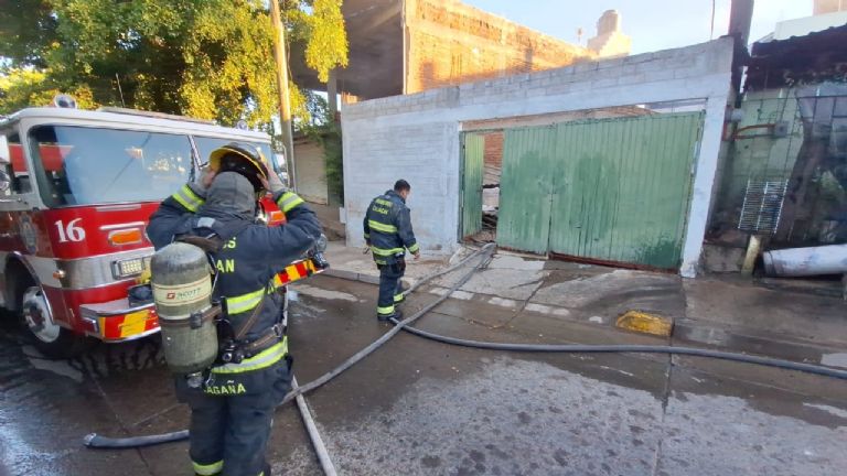Casa incendiada en Culiacán