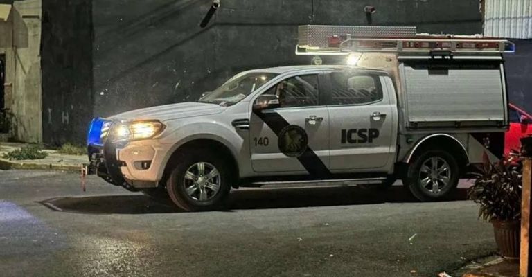 Al lugar llegó personal del Instituto de Criminalística y Servicios Periciales.