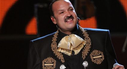 En medio del escándalo con Ángela, Pepe Aguilar presume arena llena en Guadalajara