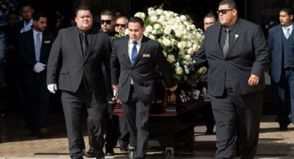 Familiares y amigos dan último adiós a Fernando Valenzuela en Los Ángeles