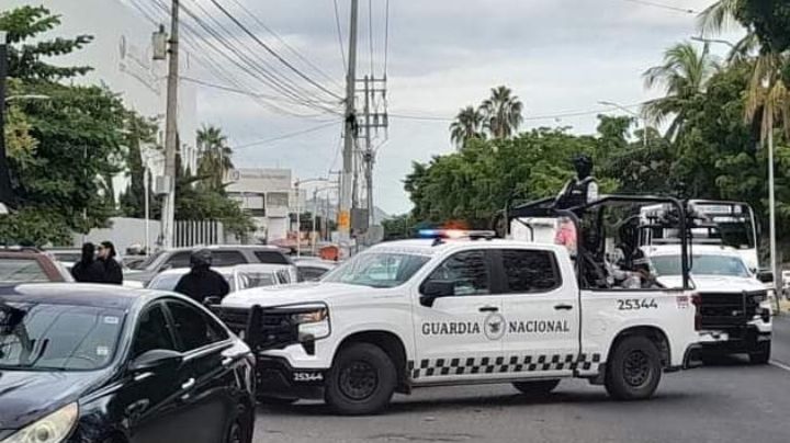 Violencia en Culiacán deja una mujer muerta, balaceras y autos asegurados