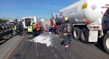 Caos en la autopista México-Puebla por fuerte choque; 10 lesionados al momento