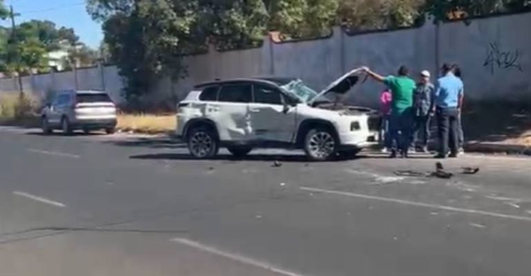 Elementos de la Policía Municipal arribaron al lugar.