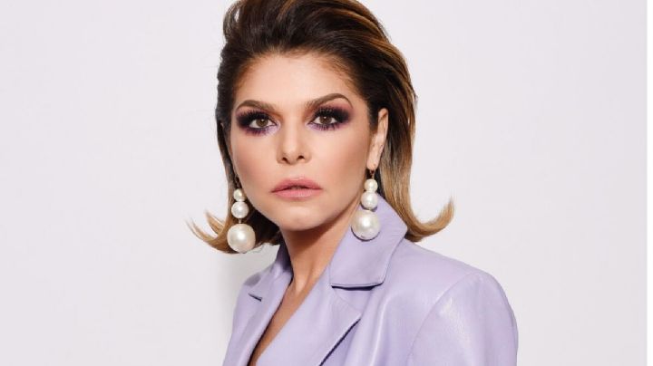 Reviven en redes polémica actuación de Itatí Cantoral en las mañanitas a la Virgen de Guadalupe