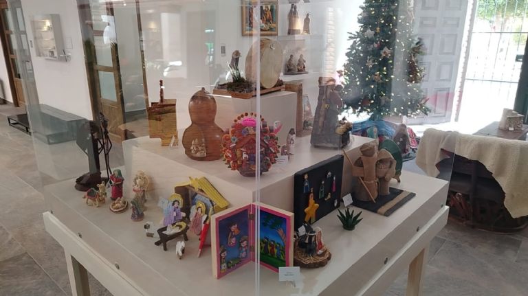 Casa Muñoz ubicada en Cócorit ofrece una exposición denominada ‘Nacimientos del Mundo: identidad, arte y tradición’.  