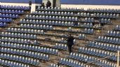 Foto ilustrativa de la nota titulada Estadio Cuauhtémoc se queda sin bancas; aficionados de Monterrey las arrancaron tras derrota