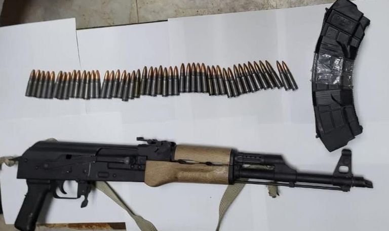 Aseguraron un arma larga tras las detenciones