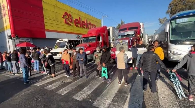 Bloqueo en Tlalnepantla