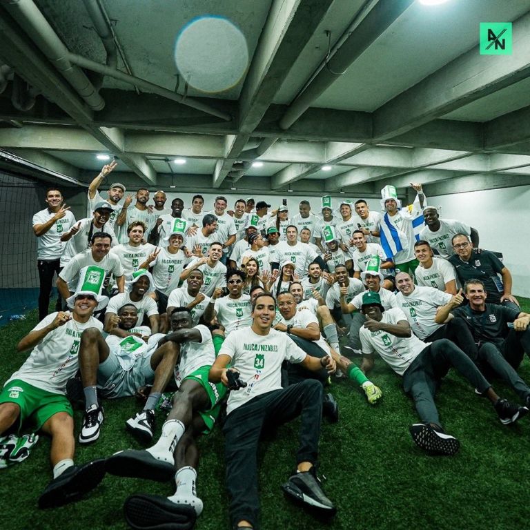 Efraín Juárez campeón en Colombia