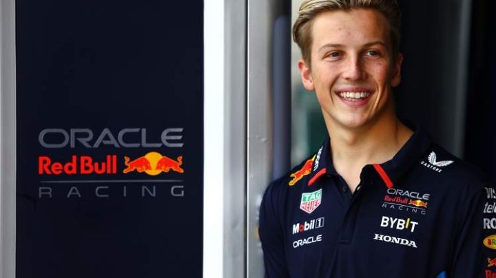 Red Bull se olvida de Sergio Pérez y anuncia a Liam Lawson como su nuevo piloto