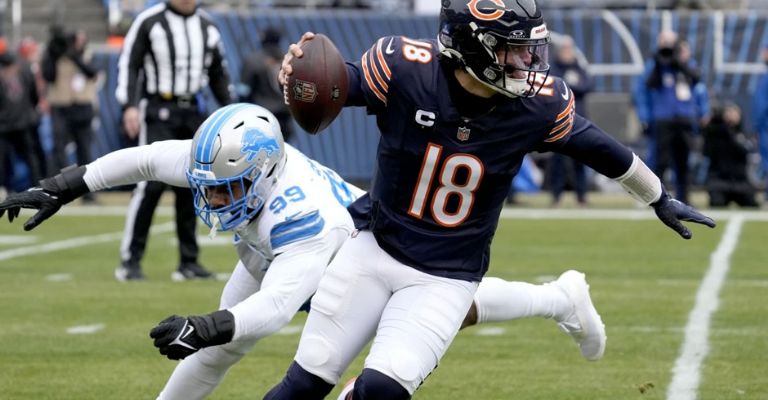 Caleb Williams volvió a perder con Chicago