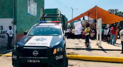 Sicarios ejecutan a hombre en tianguis de Valle de Chalco; esperaba sus carnitas