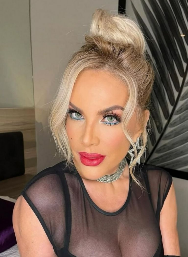 Lorena Herrera es víctima de robo