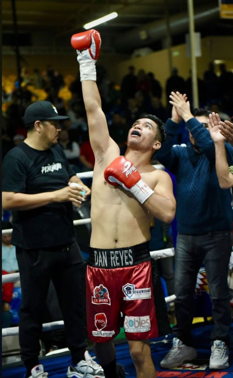 Reyes triunfa en cartelera de Hernández