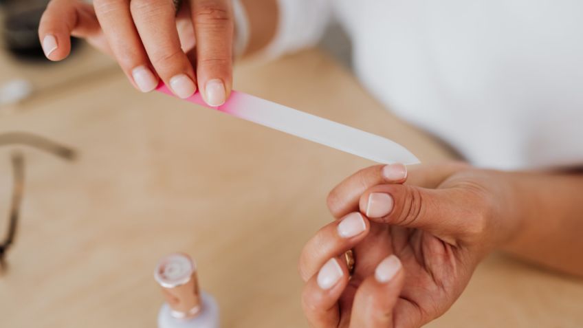 ¿Cómo quitar el barniz semipermanente? Paso a paso sin complicaciones