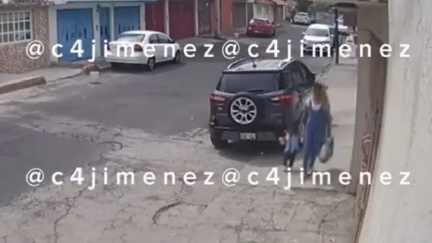 ¿La reconoces? Mujer abandona a su hija de 2 años en plena calle de CDMX