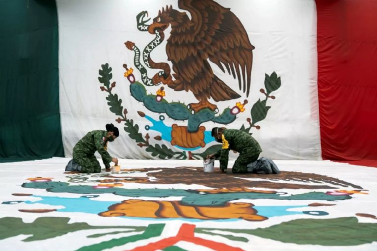 El Origen y Significado del Día de la Bandera de México: Una Celebración de Identidad Nacional