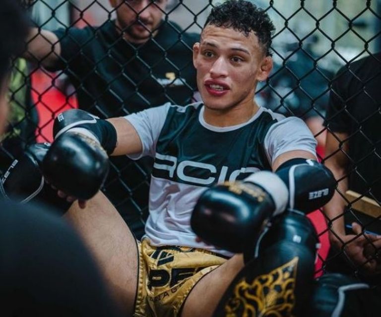 Luis Rodríguez, de vivir en casas abandonadas a debutar como profesional en la UFC