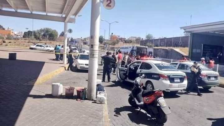 Terror en Tecámac: Acribillan a taxista junto al Mexibús Ojo de Agua, Sicarios escapan