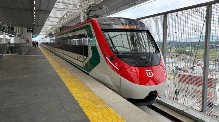 Manuel Gómez Anuncia Entrega del Último Tramo del Tren "El Insurgente" para Septiembre