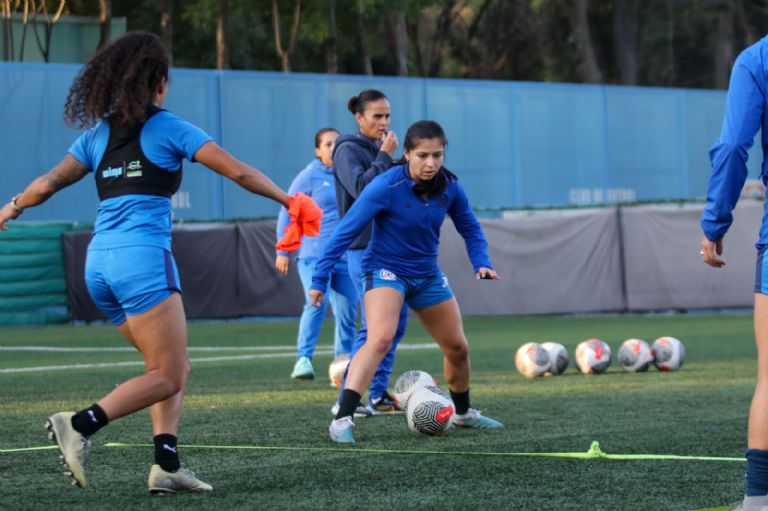 Multa a Cruz Azul Femenil