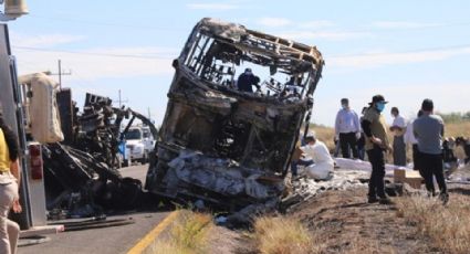 Identifican 19 de 23 cuerpos recuperados del accidente ocurrido en carretera de Sinaloa